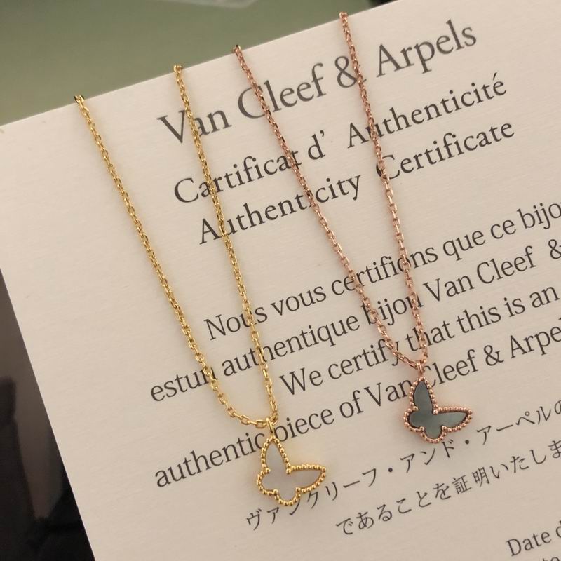 Van Cleef & Arpels necklace 12yxq38